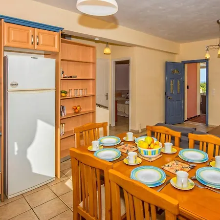 Melina Villas Vila *